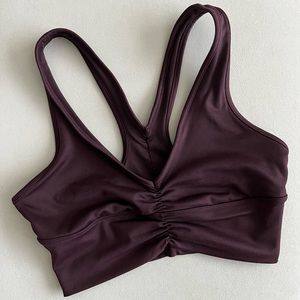 ALO yoga Wild Thing bra, Burgundy, S